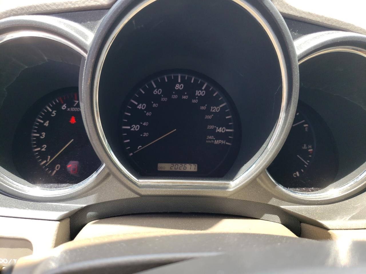 Photo 8 from auction – 2004 LEXUS RX 330 with VIN 2T2GA31U14C014141