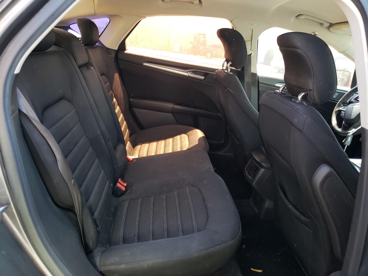 Photo 6 from auction – 2013 FORD FUSION SE with VIN 3FA6P0H78DR193579