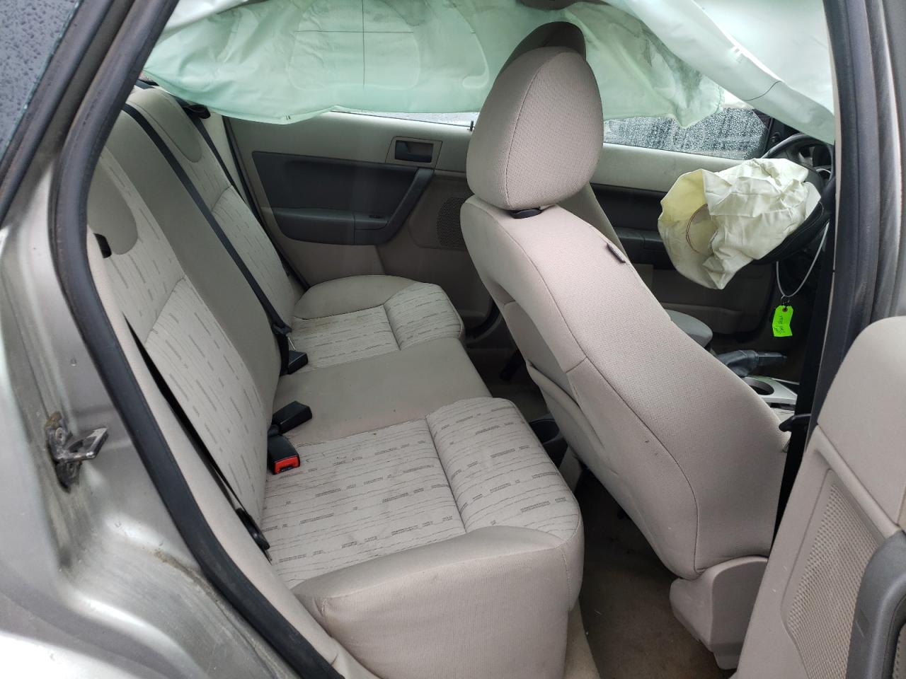 Photo 6 from auction – 2008 FORD FOCUS SE with VIN 1FAHP35N38W203810