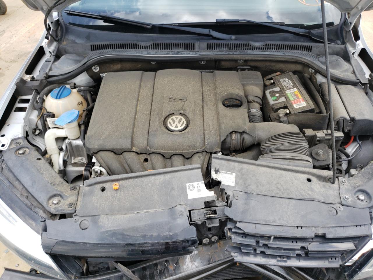 Photo 7 from auction – 2012 VOLKSWAGEN JETTA SEL with VIN 3VWLP7AJ2CM008768
