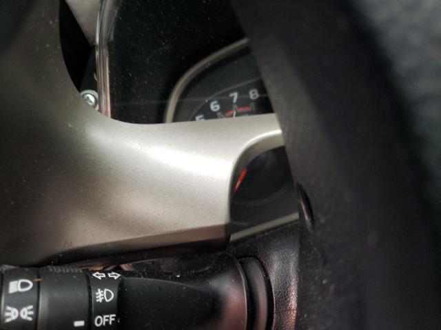 Photo 8 from auction – 2014 TOYOTA RAV4 XLE with VIN JTMWFREVXEJ008500
