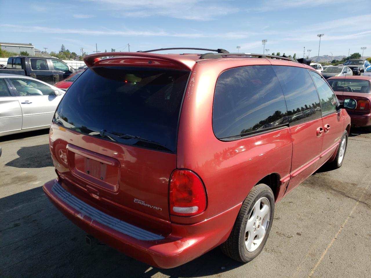 Photo 4 from auction – 2000 DODGE GRAND CARA with VIN 1B4GP44R4YB589481