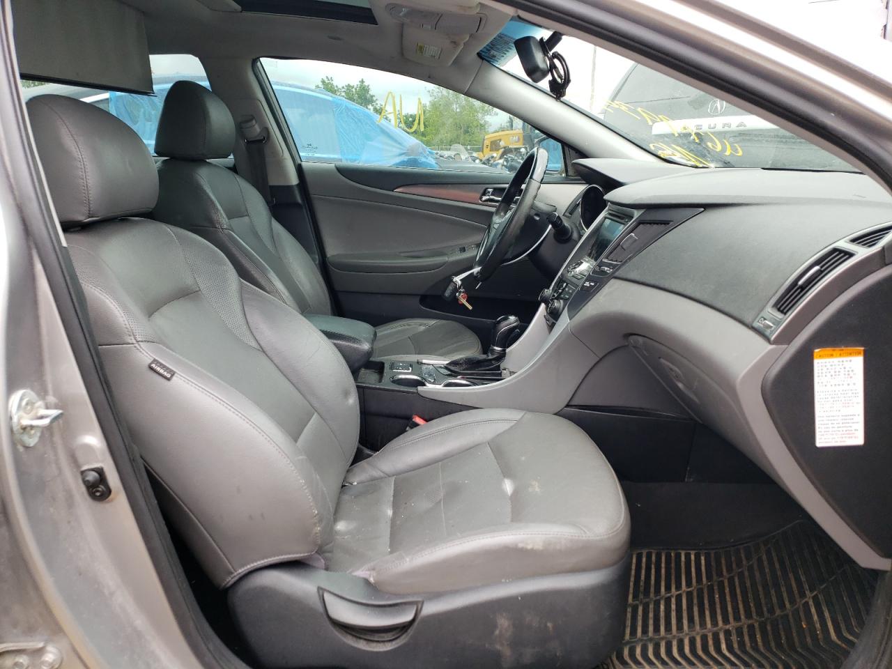 صورة رقم 5 من المزاد - 2012 HYUNDAI SONATA HYB مع VIN KMHEC4A42CA047840