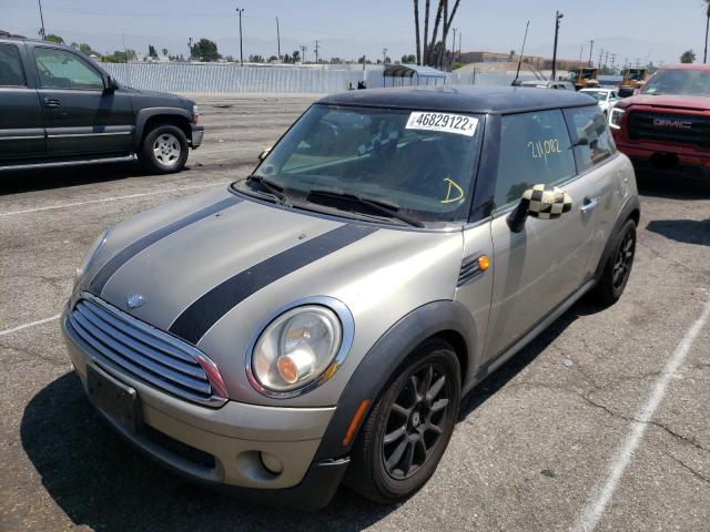 Photo 2 from auction – 2008 MINI COOPER with VIN WMWMF335X8TT66421