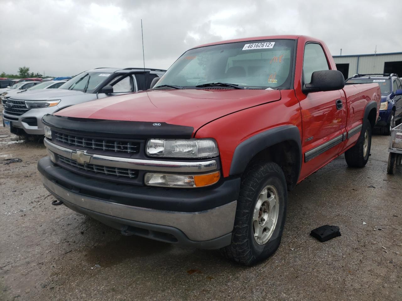 Photo 2 from auction – 1999 CHEVROLET SILVERADO with VIN 1GCEK14V3XE174654