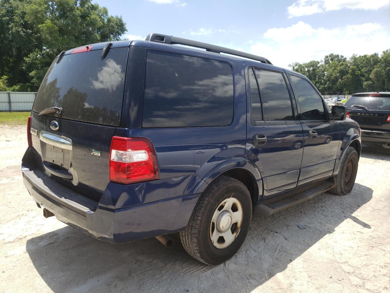 Photo 4 from auction – 2009 FORD EXPEDITION with VIN 1FMFU16589LA06210