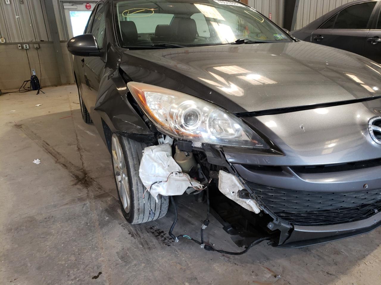 Photo 9 from auction – 2011 MAZDA 3 S with VIN JM1BL1W68B1413718