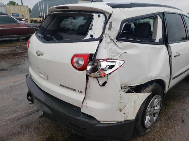 Photo 9 from auction – 2011 CHEVROLET TRAVERSE L with VIN 1GNKRFED9BJ388931