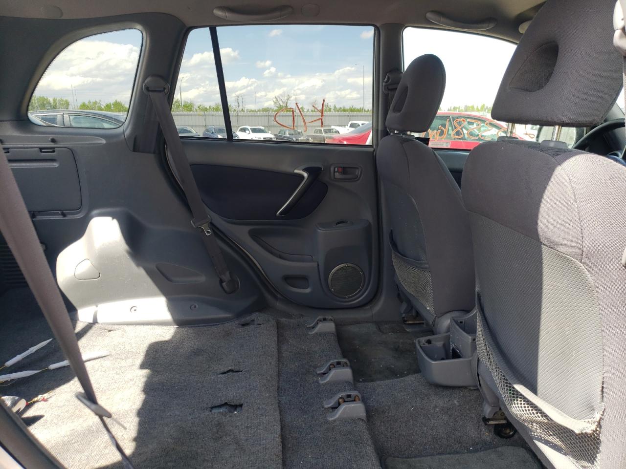 Photo 6 from auction – 2002 TOYOTA RAV4 with VIN JTEHH20V626055664