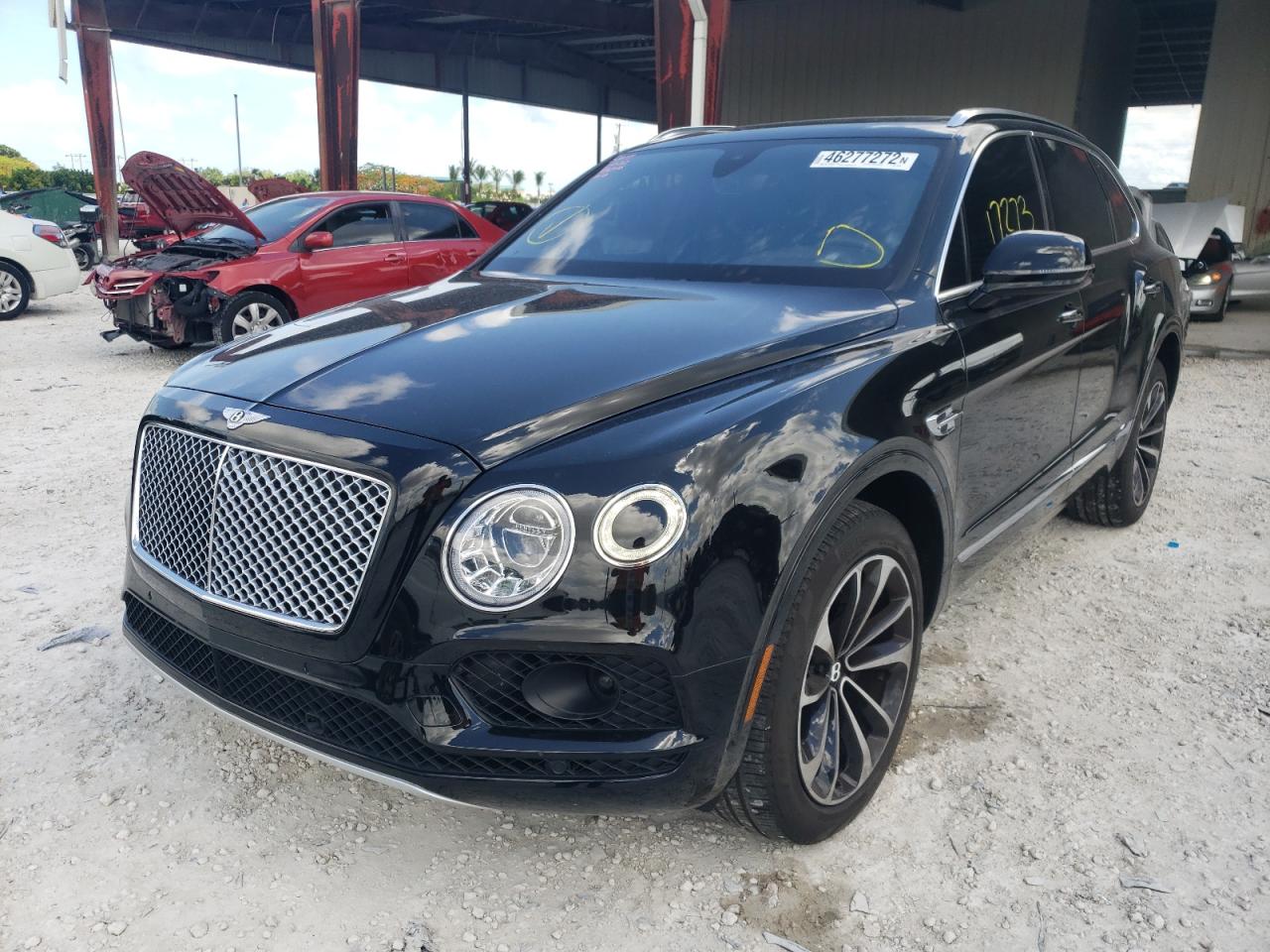 Photo 2 from auction – 2017 BENTLEY BENTAYGA with VIN SJAAC2ZV3HC013908