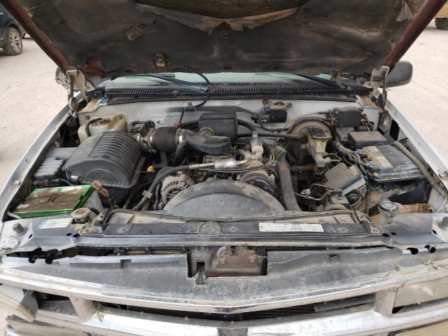 Photo 7 from auction – 1999 CHEVROLET GMT-400 C1 with VIN 1GCEC19R4XR141213