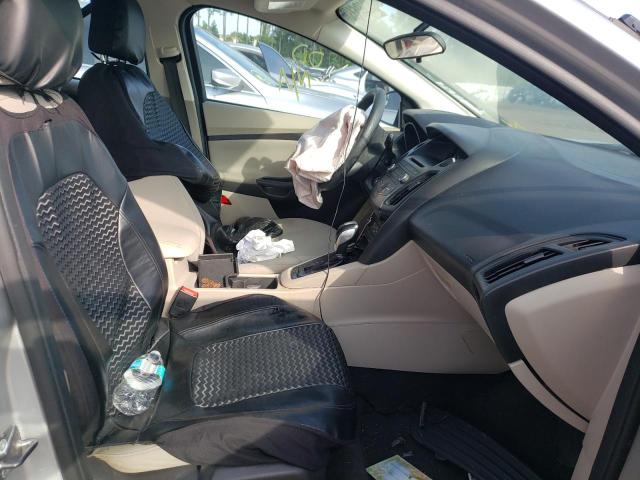 Photo 5 from auction – 2015 FORD FOCUS SE with VIN 1FADP3K20FL251529