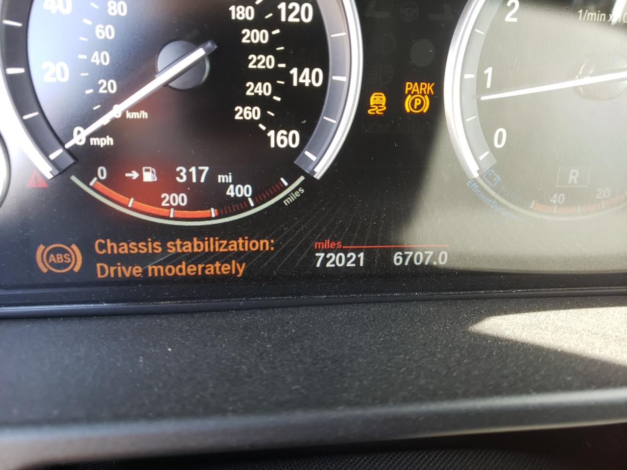 Photo 8 from auction – 2017 BMW X5 SDRIVE3 with VIN 5UXKR2C3XH0W43384