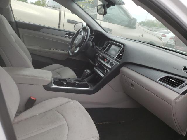 Photo 5 from auction – 2019 HYUNDAI SONATA LIM with VIN 5NPE34AF5KH812634
