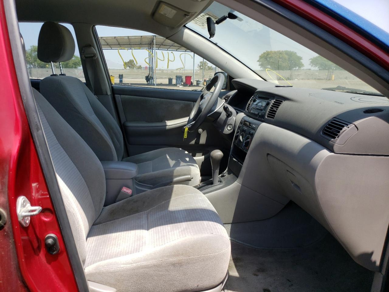 Photo 17 from auction – 2005 TOYOTA COROLLA CE with VIN 1NXBR32E75Z351315