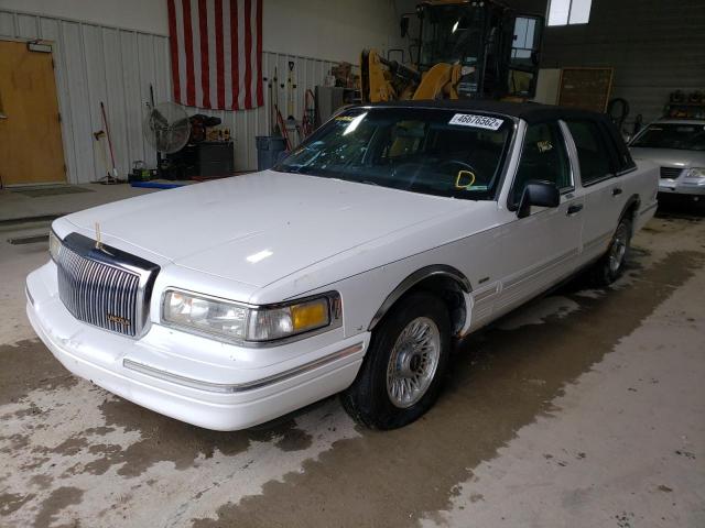 Photo 2 from auction – 1996 LINCOLN TOWN CAR E with VIN 1LNLM81W1TY714353