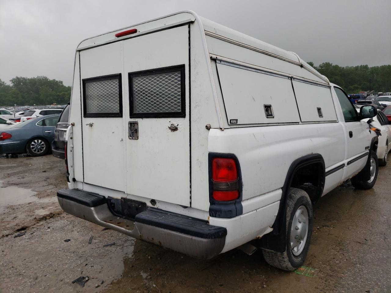 Photo 4 from auction – 2001 DODGE RAM 1500 with VIN 1B7HC16X11S133800