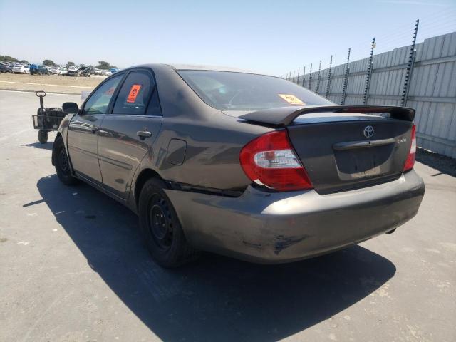 Photo 3 from auction – 2002 TOYOTA CAMRY LE with VIN 4T1BE32K02U590816