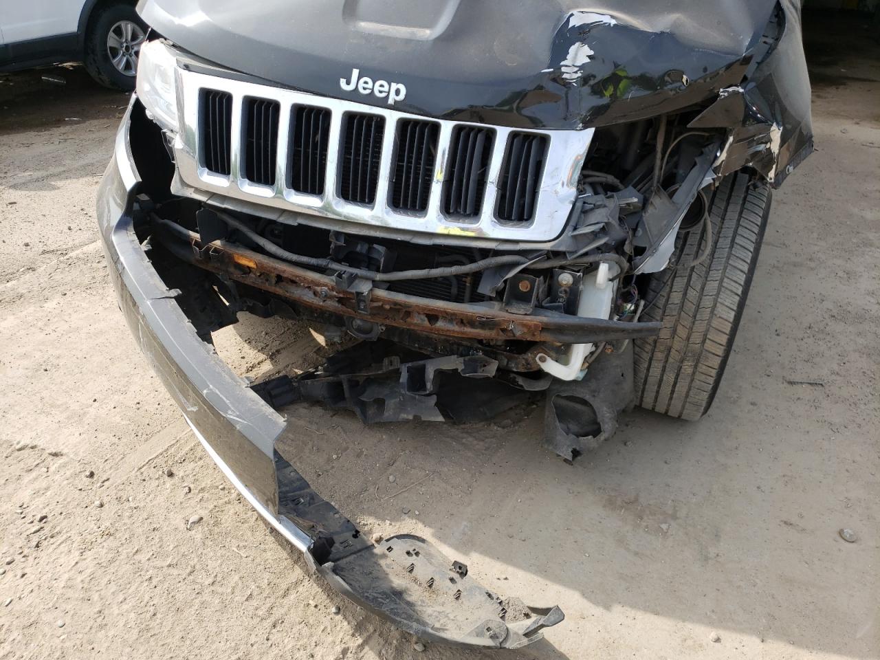Photo 19 from auction – 2012 JEEP GRAND CHER with VIN 1C4RJFBG7CC272680