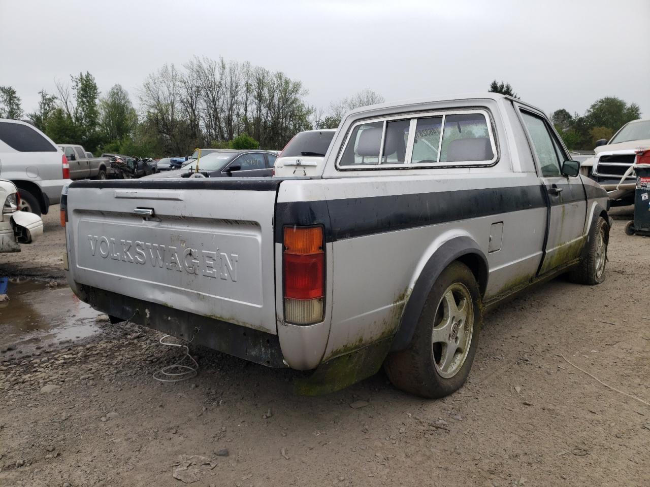 Photo 4 from auction – 1981 VOLKSWAGEN RABBIT TRU with VIN 1V1KB0170BV144574