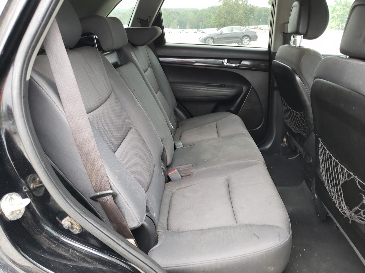 Photo 6 from auction – 2012 KIA SORENTO BA with VIN 5XYKT3A66CG237482