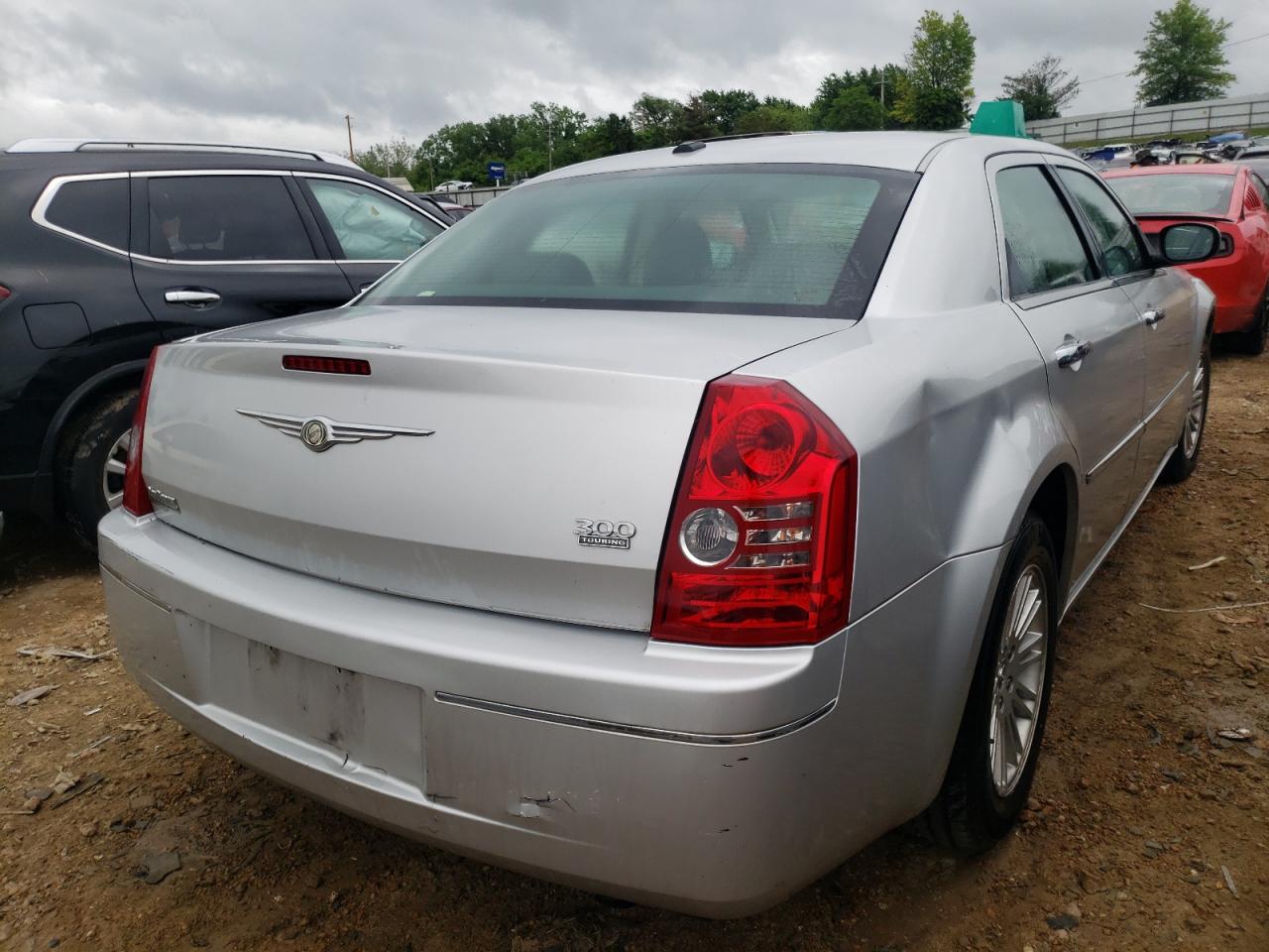 Photo 4 from auction – 2010 CHRYSLER 300 TOURIN with VIN 2C3CA5CV6AH325798