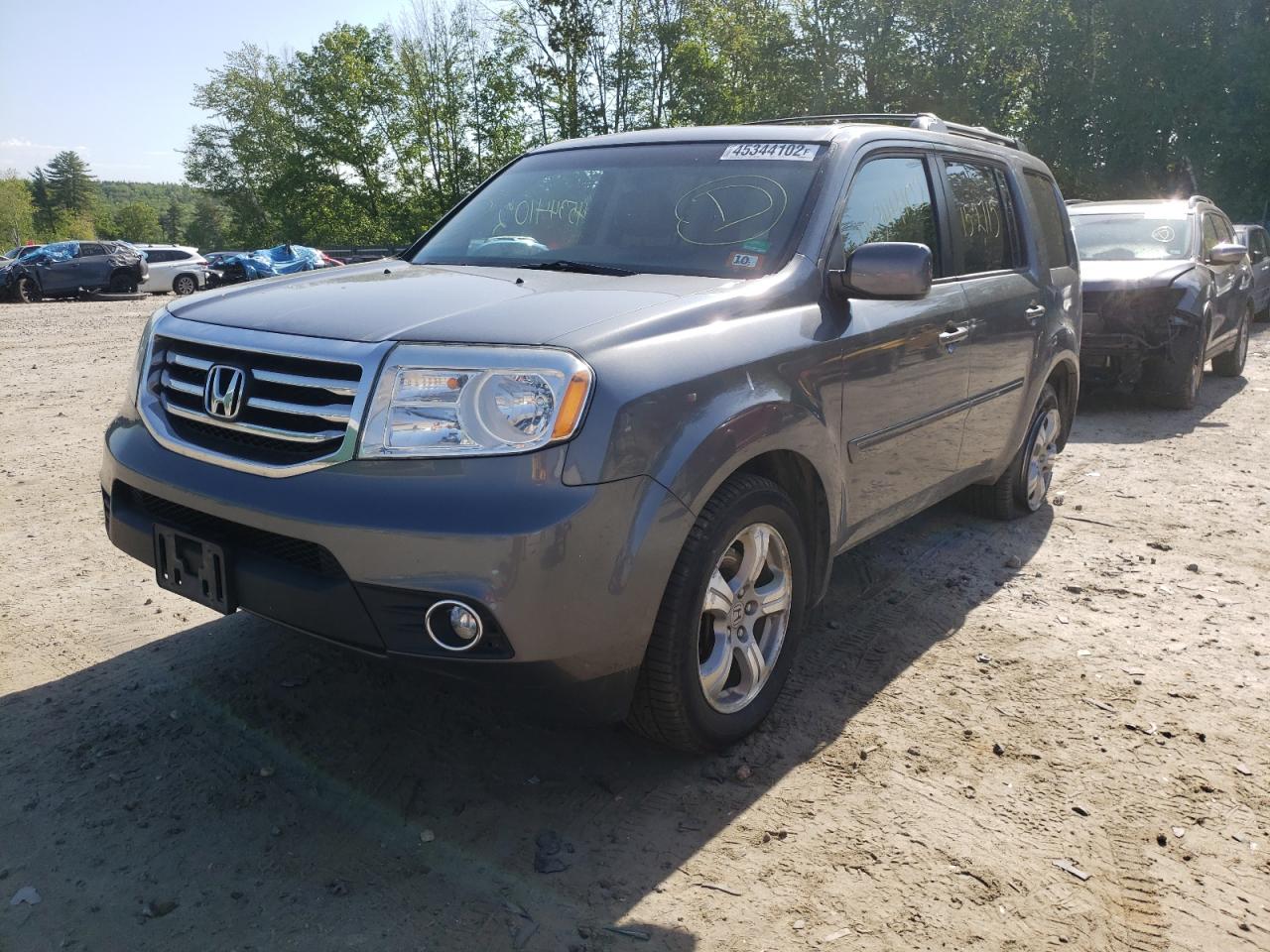 Photo 2 from auction – 2012 HONDA PILOT EXLN with VIN 5FNYF4H70CB043186