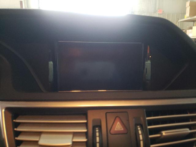 Photo 9 from auction – 2012 MERCEDES-BENZ E 350 BLUE with VIN WDDHF2EB3CA537148