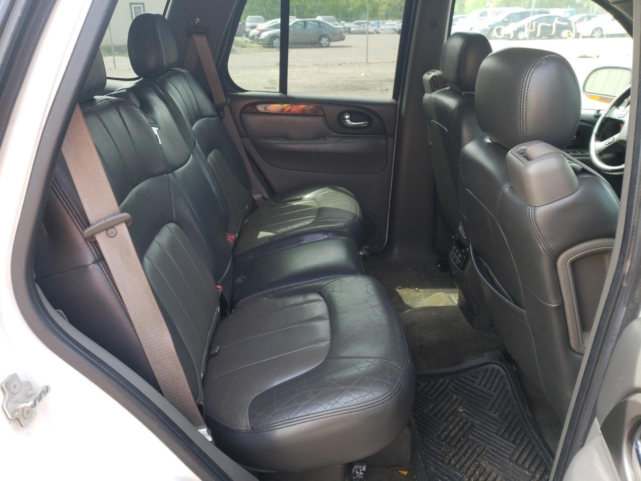 Photo 6 from auction – 2004 GMC ENVOY with VIN 1GKDT13S642422820