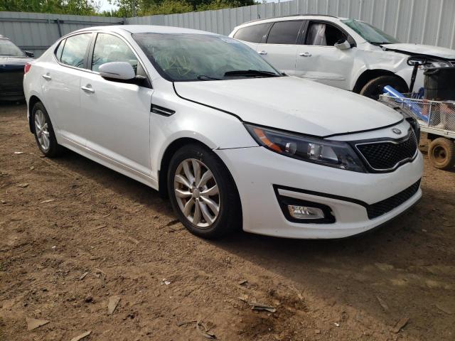 KIA OPTIMA EX 2015 مع رقم تعريف المركبة 5XXGN4A72FG373762 - صورة من المزاد