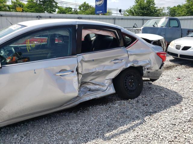 Photo 9 from auction – 2017 NISSAN SENTRA S with VIN 3N1AB7AP8HY369129