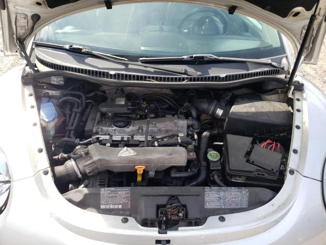 Photo 7 from auction – 2000 VOLKSWAGEN NEW BEETLE with VIN 3VWDD21C9YM480684