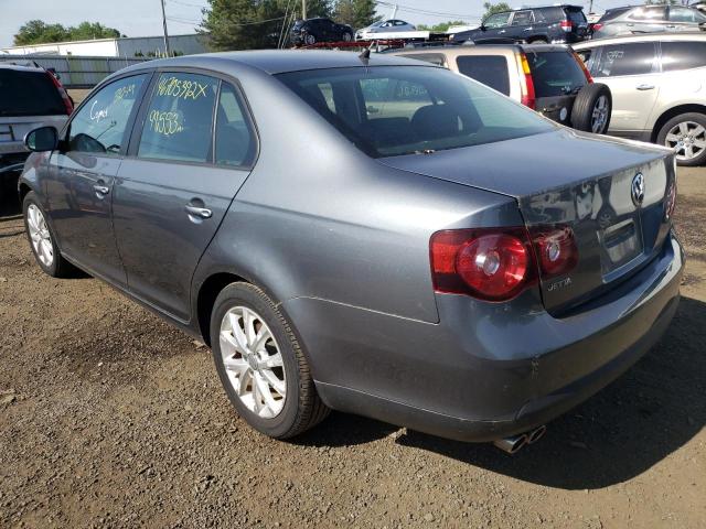 Photo 3 from auction – 2010 VOLKSWAGEN JETTA with VIN 3VWRZ7AJ8AM098395