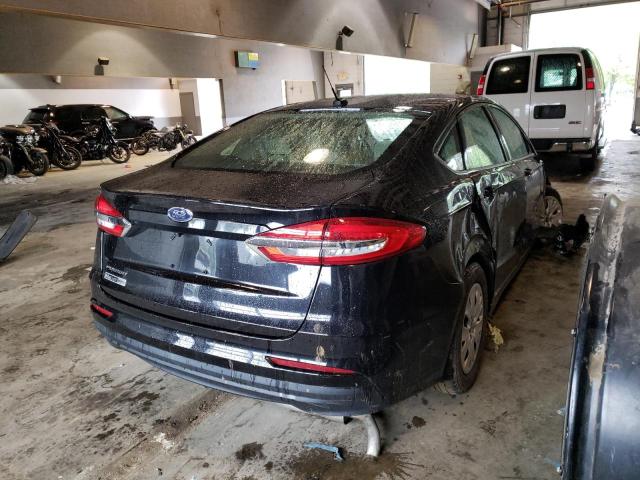 Photo 4 from auction – 2019 FORD FUSION S with VIN 3FA6P0G78KR229849