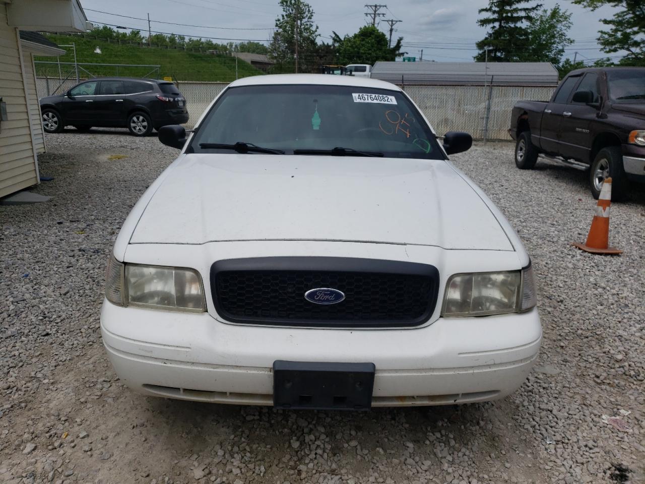 Photo 9 from auction – 2009 FORD CROWN VICT with VIN 2FAHP71V29X143439