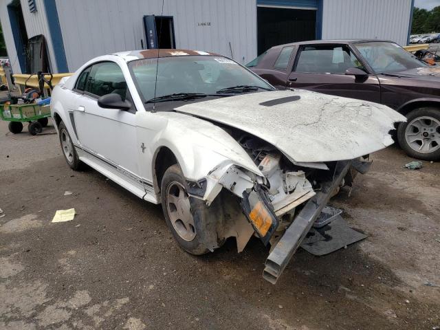FORD MUSTANG 2000 with VIN 1FAFP404XYF307884 - Photo from auction
