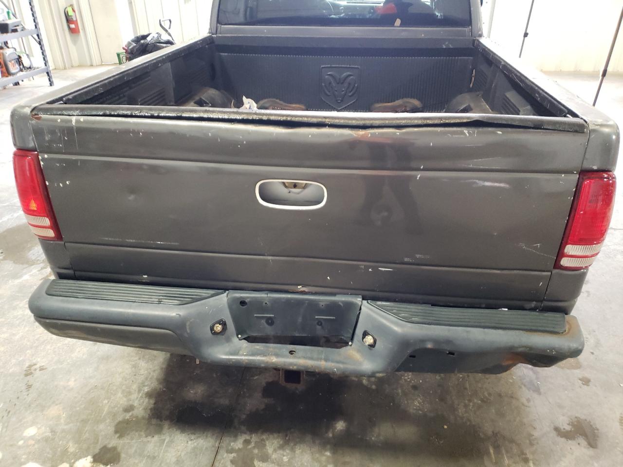 Photo 9 from auction – 2003 DODGE DAKOTA QUA with VIN 1D7HG38N73S106458