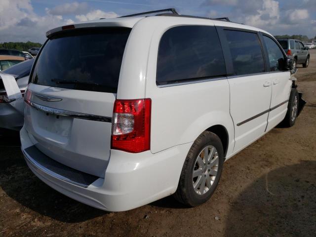 Photo 4 from auction – 2016 CHRYSLER TOWN & COU with VIN 2C4RC1BG4GR252963