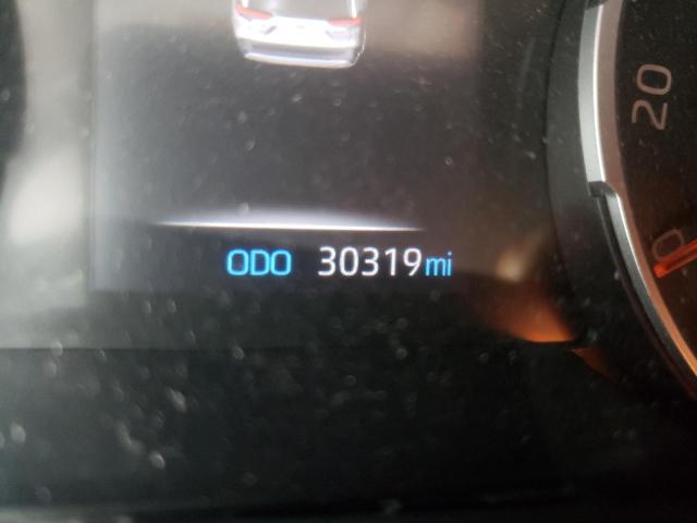 Photo 8 from auction – 2019 TOYOTA RAV4 XLE with VIN 2T3W1RFV7KC020423