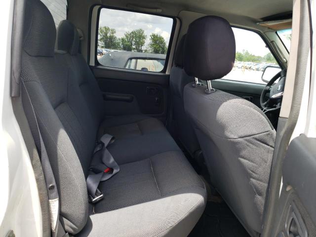 Photo 6 from auction – 2004 NISSAN FRONTIER C with VIN 1N6ED29Y24C448787