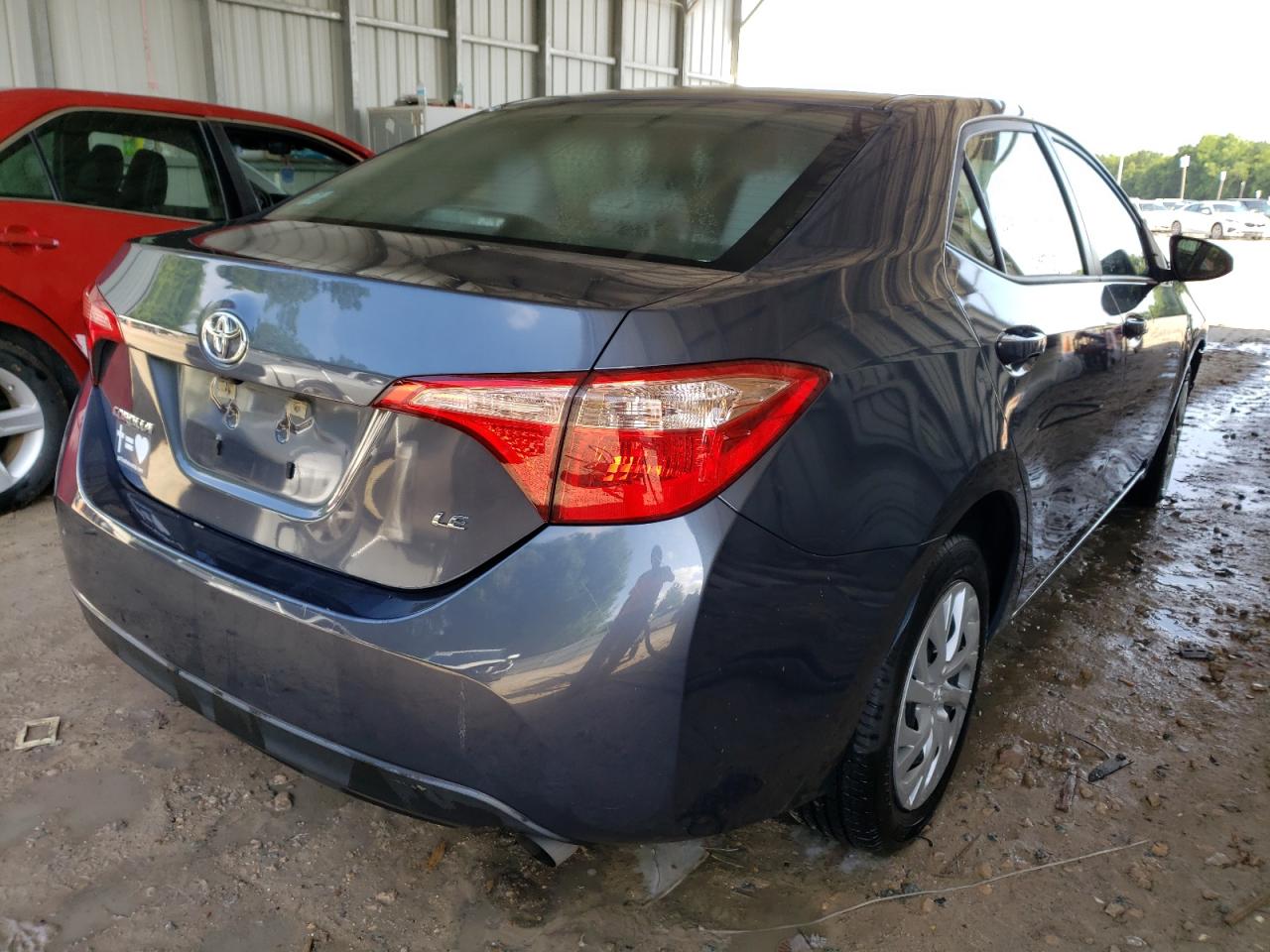 Photo 4 from auction – 2017 TOYOTA COROLLA L with VIN 5YFBURHE9HP696361