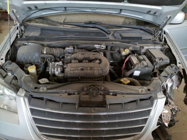 Photo 7 from auction – 2010 CHRYSLER TOWN & COU with VIN 2A4RR5DXXAR293618