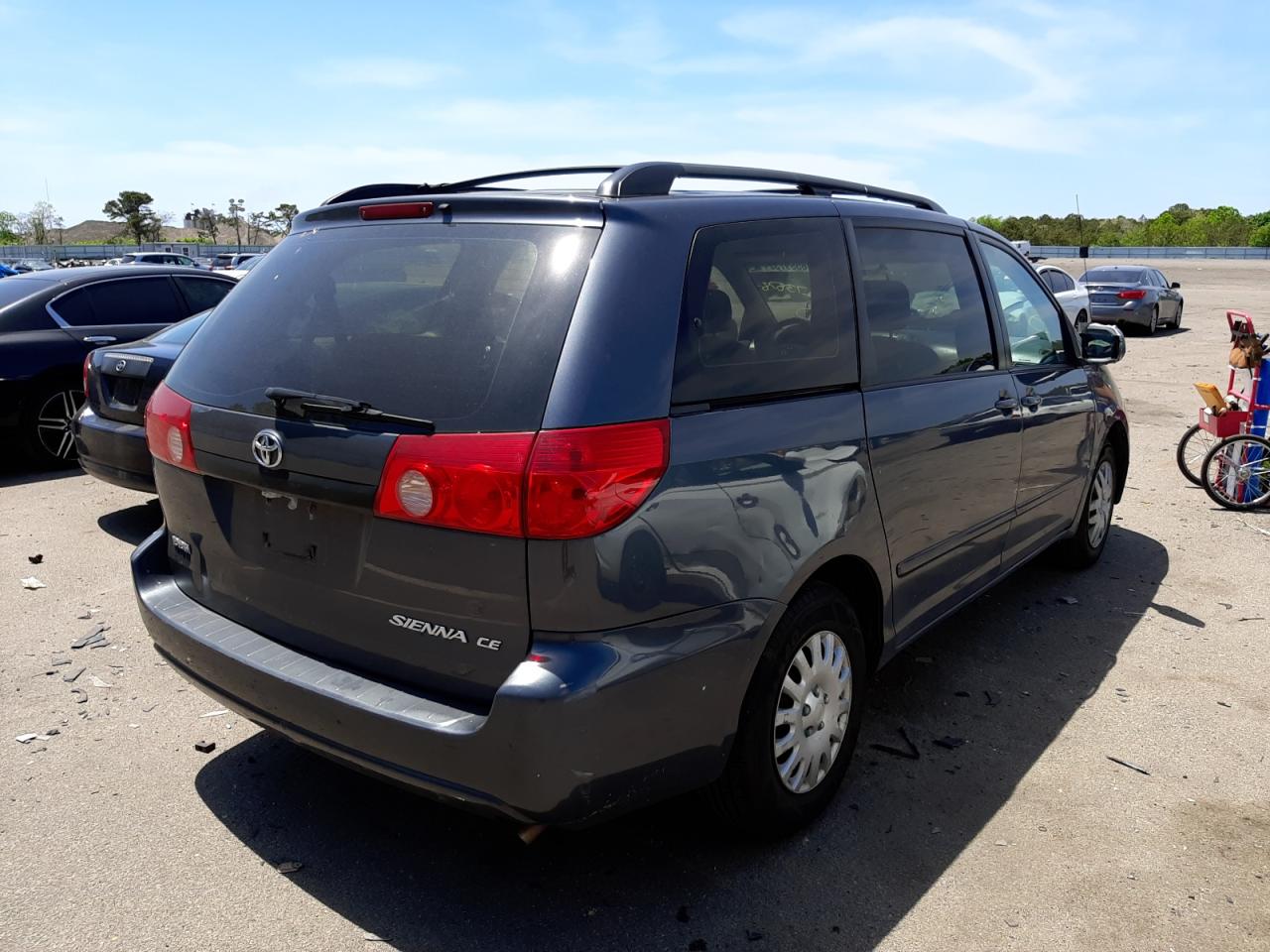 Photo 4 from auction – 2008 TOYOTA SIENNA CE with VIN 5TDZK23C58S173878