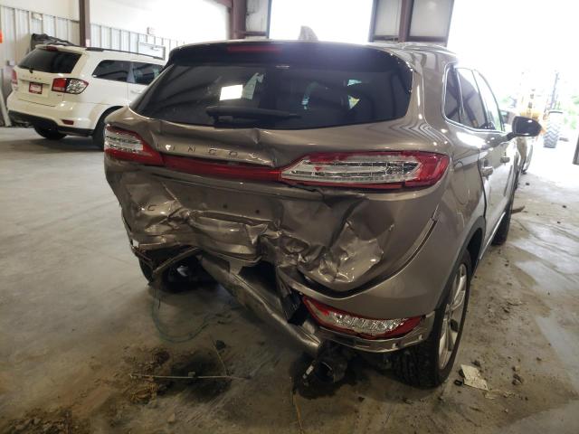 Photo 9 from auction – 2019 LINCOLN MKC SELECT with VIN 5LMCJ2C91KUL07942