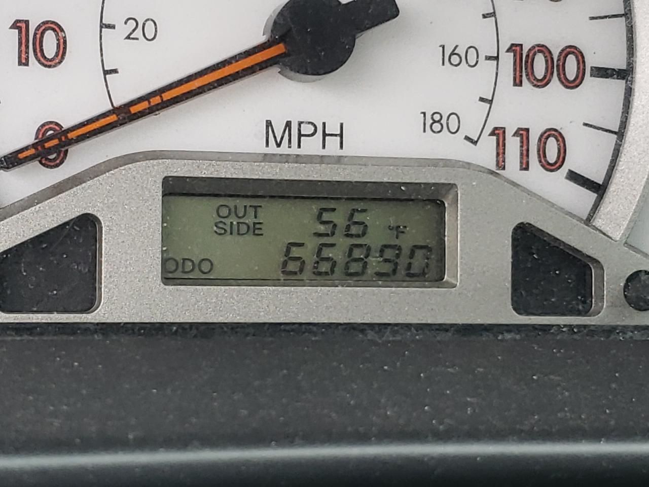Photo 8 from auction – 2008 TOYOTA COROLLA CE with VIN 2T1BR30E38C905863
