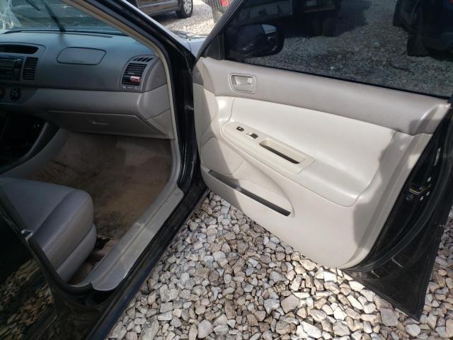Photo 9 from auction – 2004 TOYOTA CAMRY LE with VIN 4T1BE32K54U361759