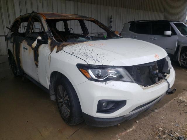 NISSAN PATHFINDER 2017 with VIN 5N1DR2MN4HC637701 - Photo from auction