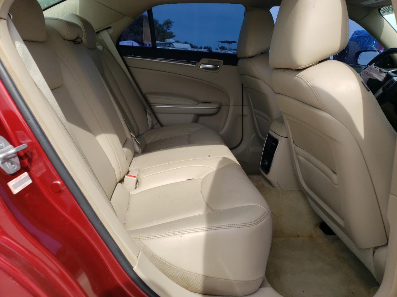 Photo 6 from auction – 2012 CHRYSLER 300 LIMITE with VIN 2C3CCACGXCH278170