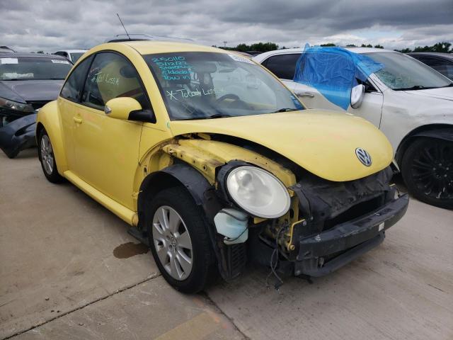 VOLKSWAGEN NEW BEETLE 2010 with VIN 3VWPW3AG1AM011983 - Photo from auction