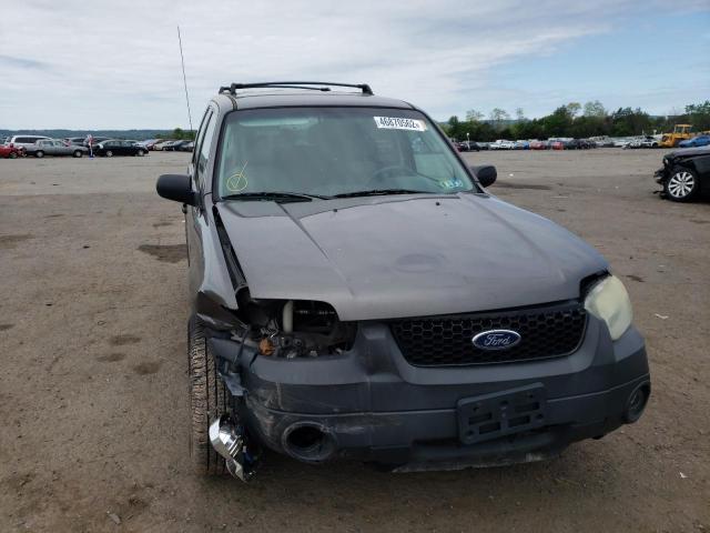 Photo 9 from auction – 2005 FORD ESCAPE XLT with VIN 1FMCU03185KD53096